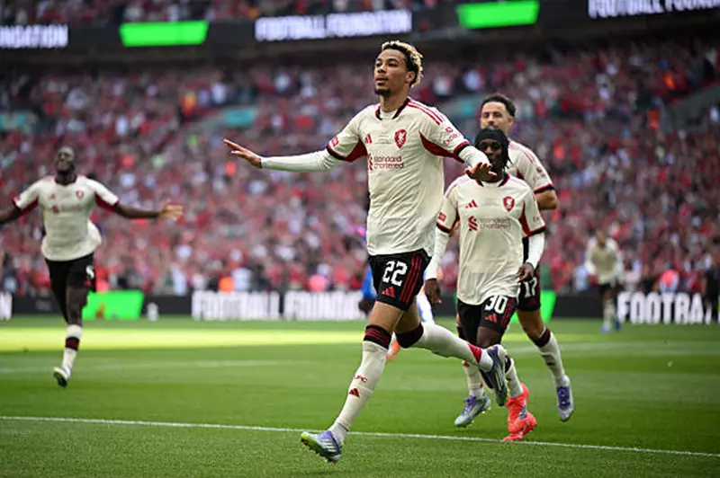 إيكيتيكي: فخور بلعب أول مباراة رسمية مع ليفربول.. وإحراز هدفًا